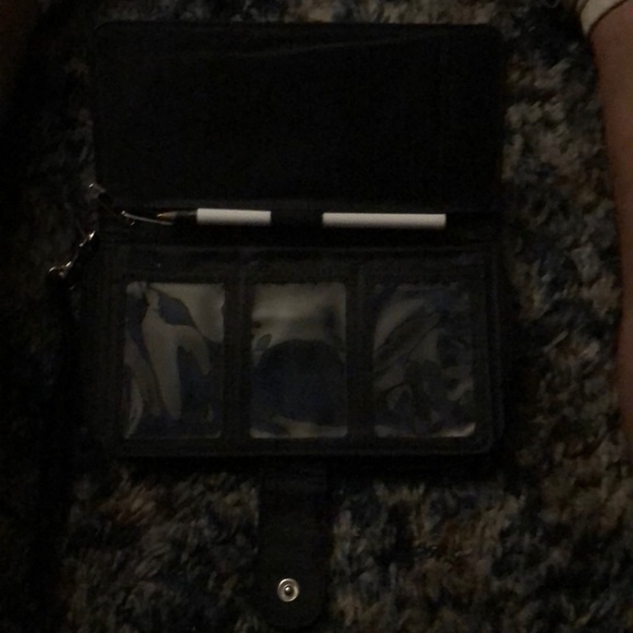 Hand Purse - Picture 2 of 5